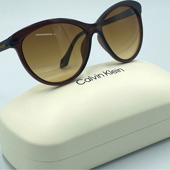 Calvin Klein Fashion Sunglasses Cat Eye Oversized Brown w/ Gradient Lens 55mm